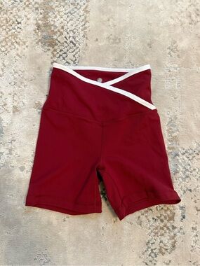 Yogalicious workout shorts size XS